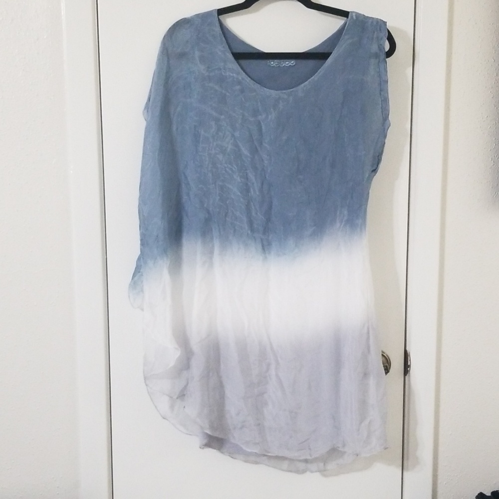 Sleeveless short dress